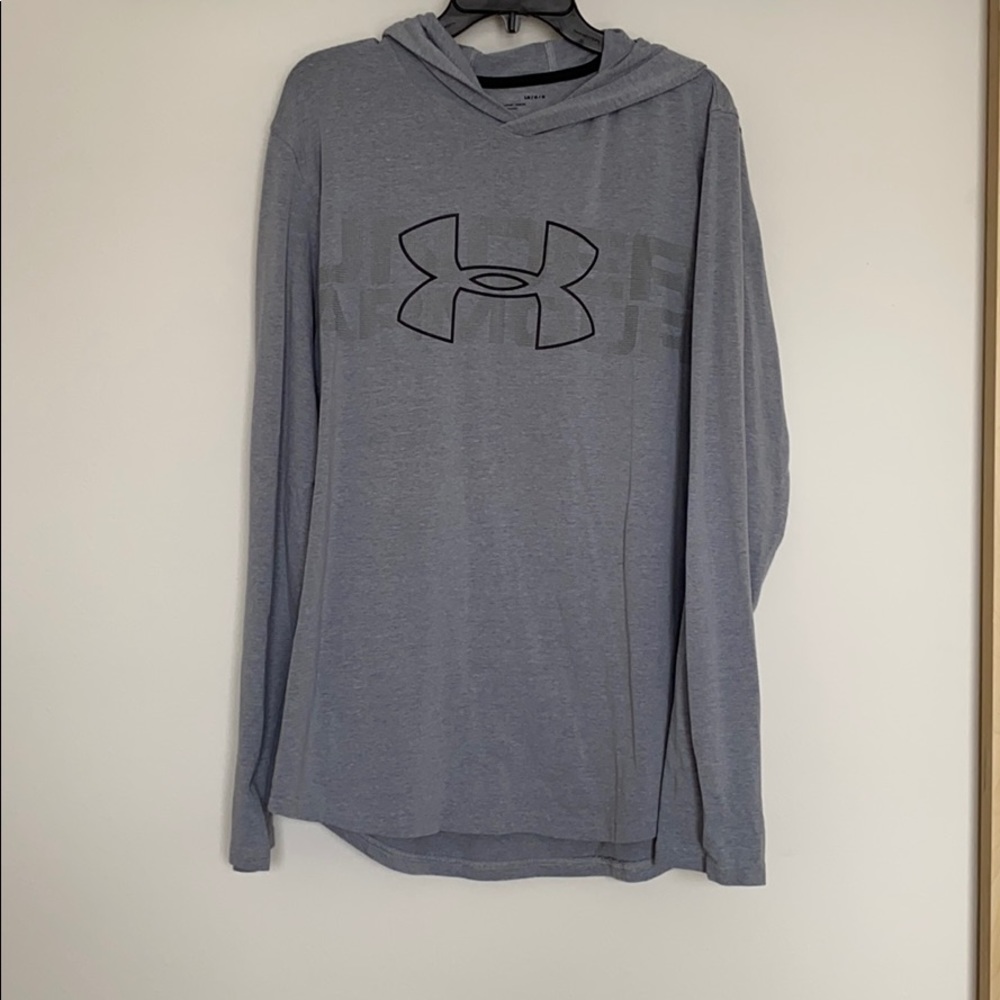 Lightweight Under Armour Men’s hoodie